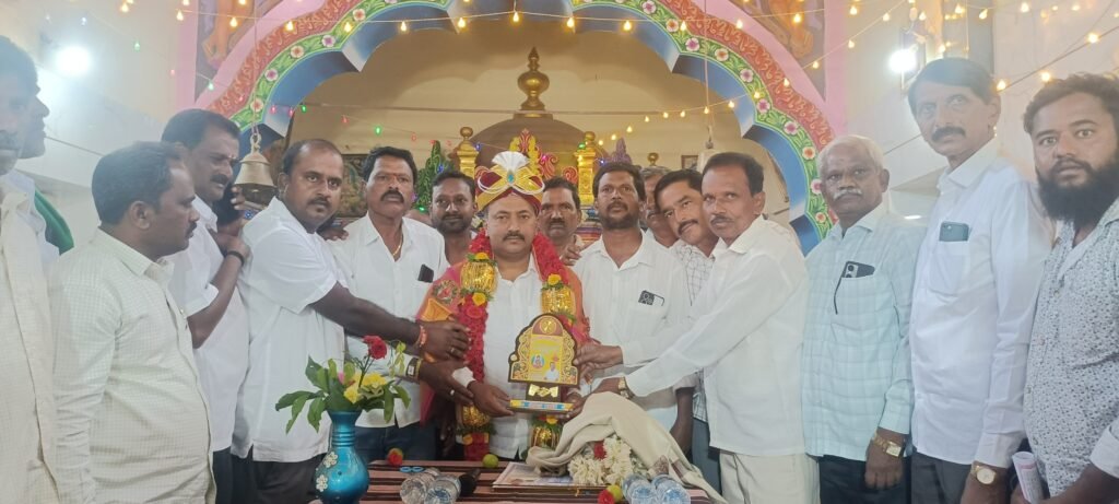 ಯಾವುದೇ ಪಕ್ಷದ ಅಭ್ಯರ್ಥಿಗಳನ್ನು ನಿಮ್ಮ ಇಚ್ಛೆಗ ಅನುಸಾರವಾಗಿ ಆಯ್ಕೆಮಾಡಿಕೊಳ್ಳಿ : ಮಾಜಿ ಮೂಡ ಅಧ್ಯಕ್ಷ ಹೆಚ್ಎನ್ ವಿಜಯ್